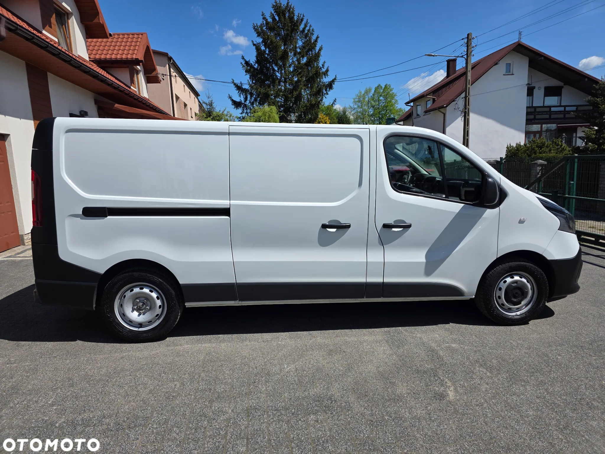 Renault Trafic - 13