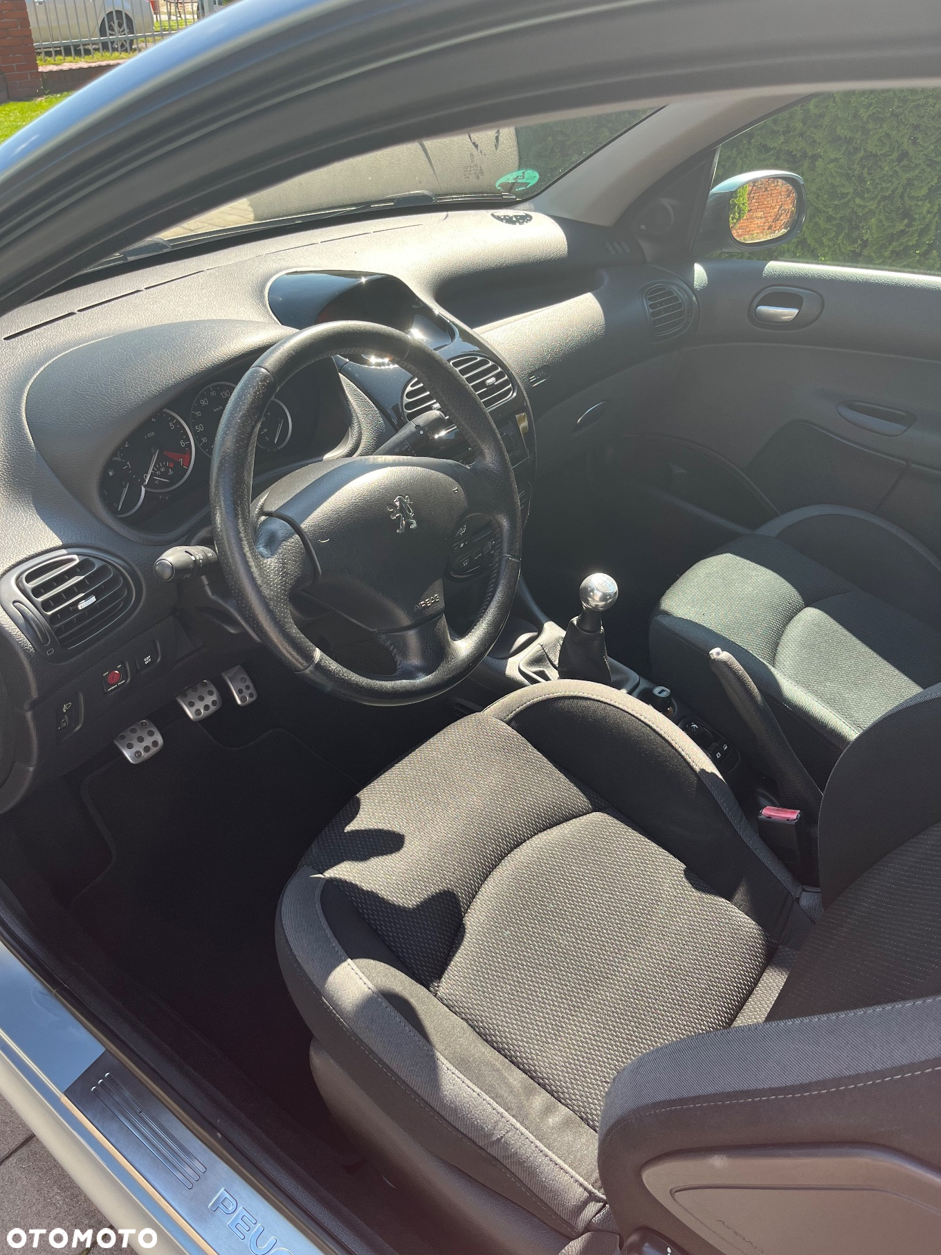 Peugeot 206 75 JBL - 19