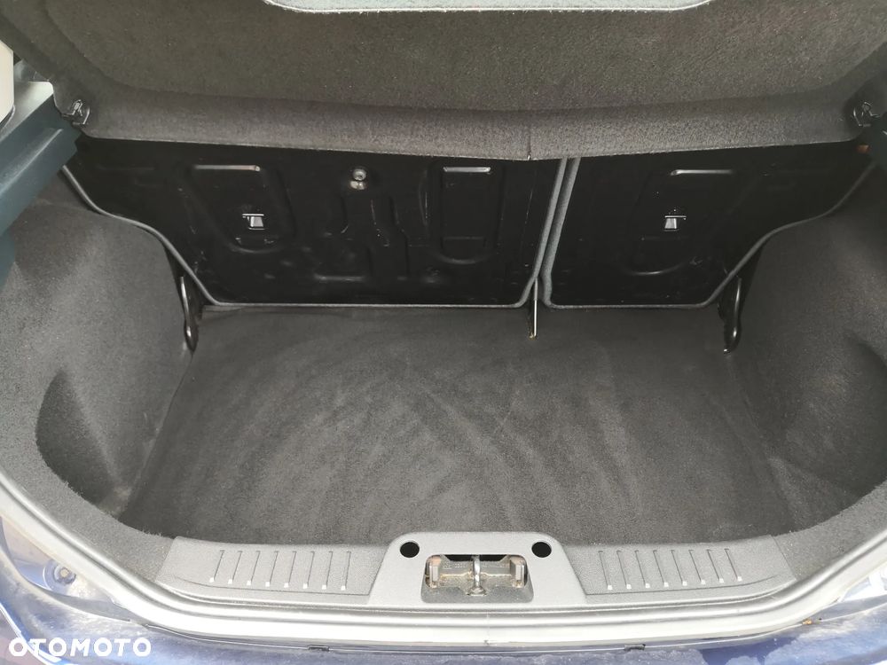 Ford Fiesta 1.25 Trend - 25