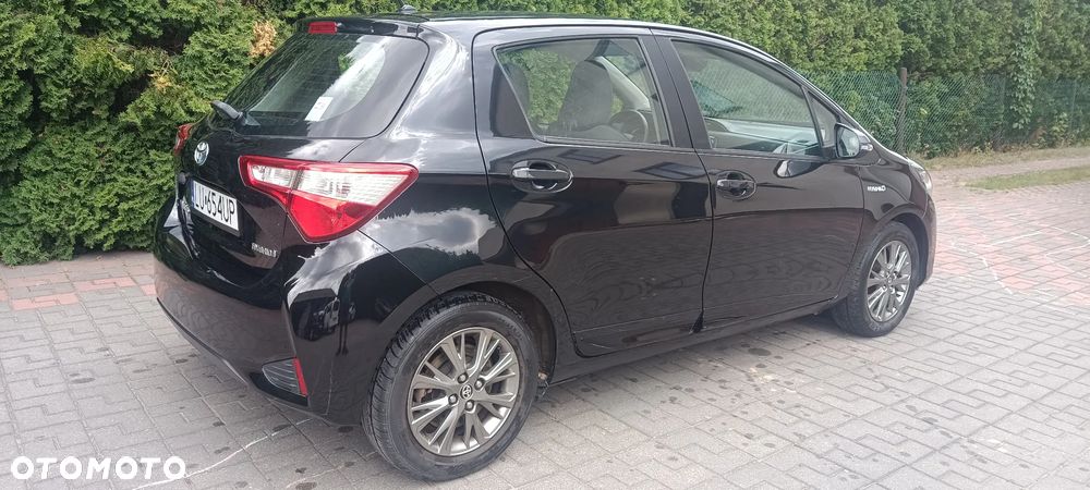 Toyota Yaris - 14