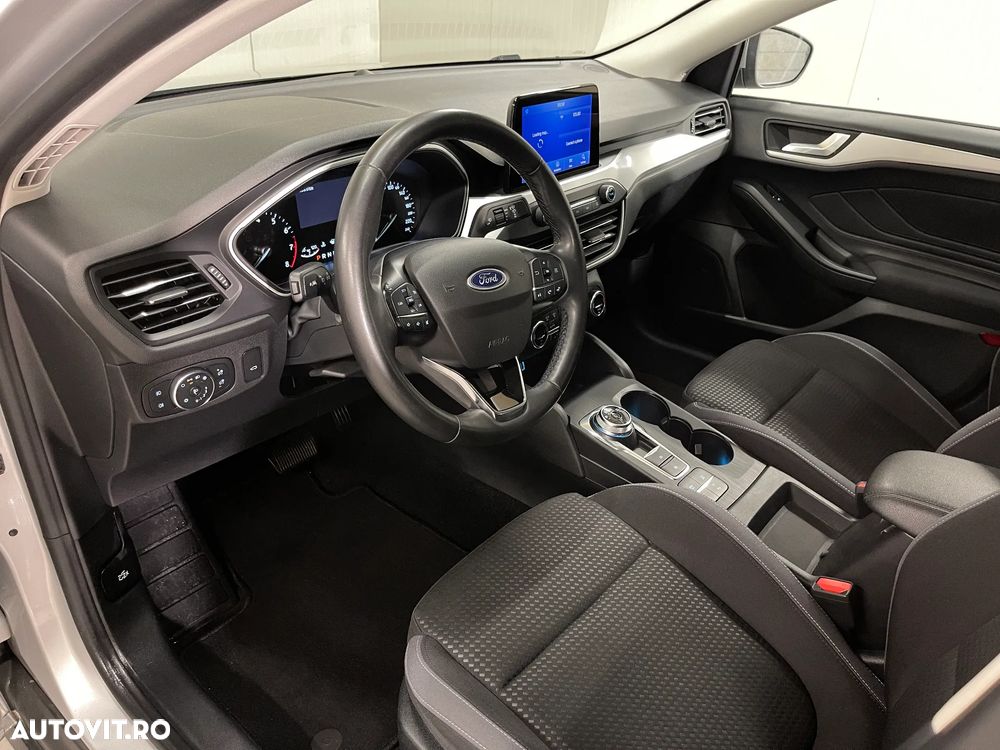 Ford Focus 1.0 EcoBoost Connected - 6