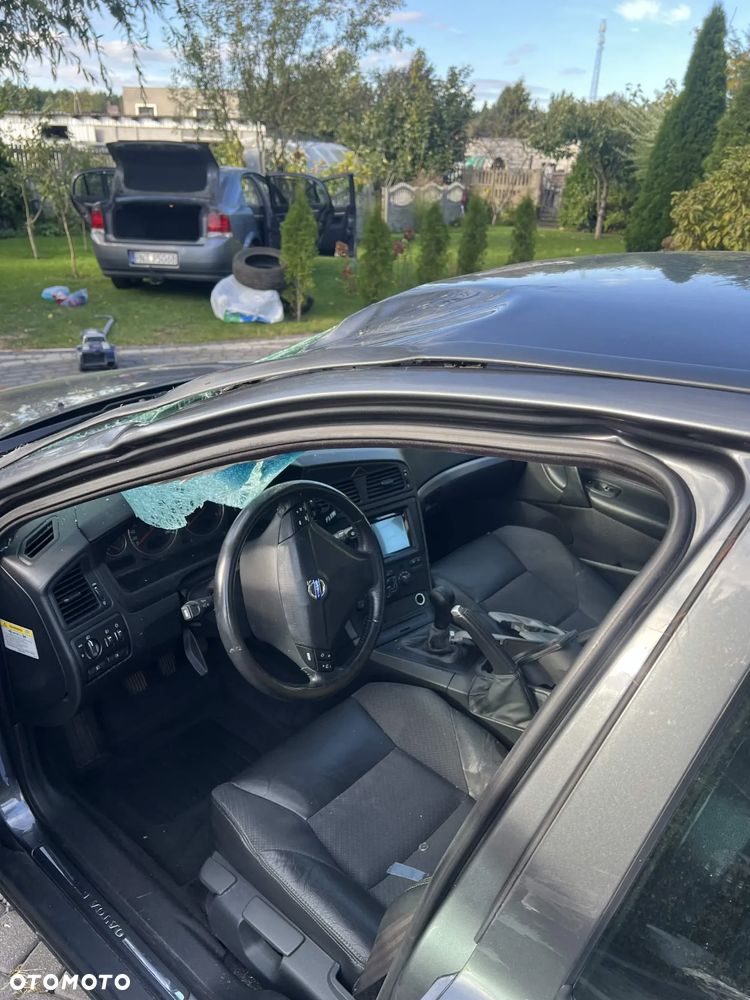 Volvo S60 2.4 D5 - 13