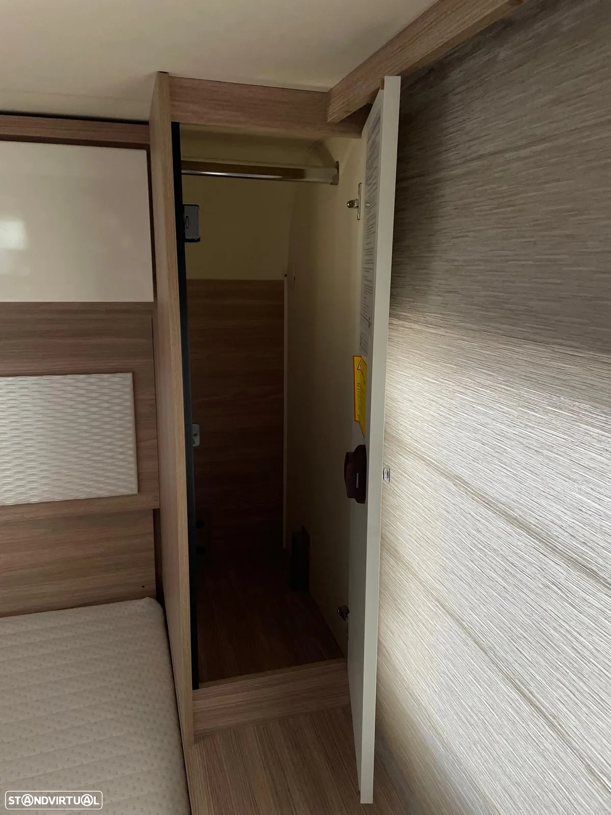 Burstner Lyseo Time Fidelity - Autocaravana c/Camas Central e Elevatória - 48