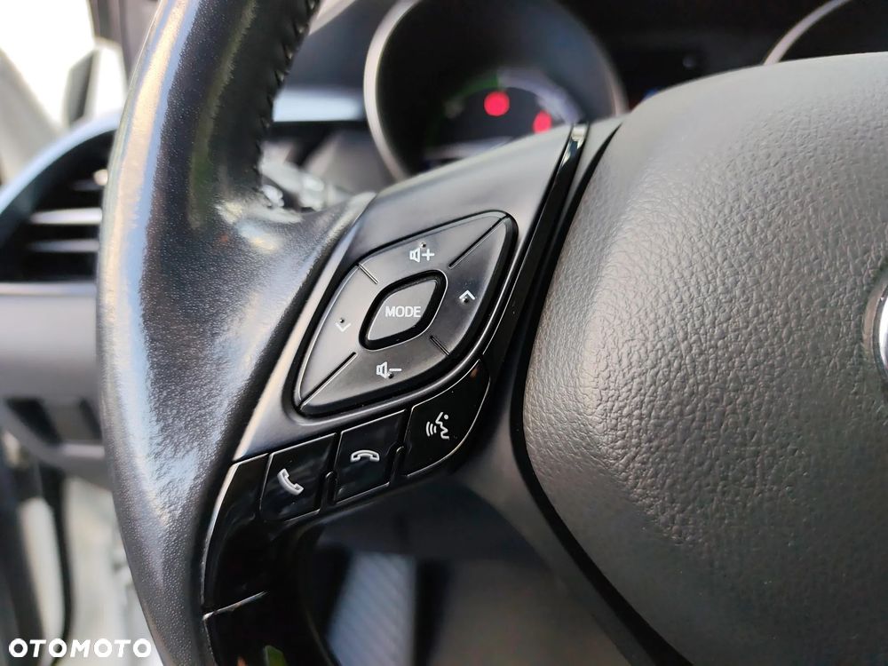 Toyota C-HR 1.8 Hybrid GPF Executive - 21