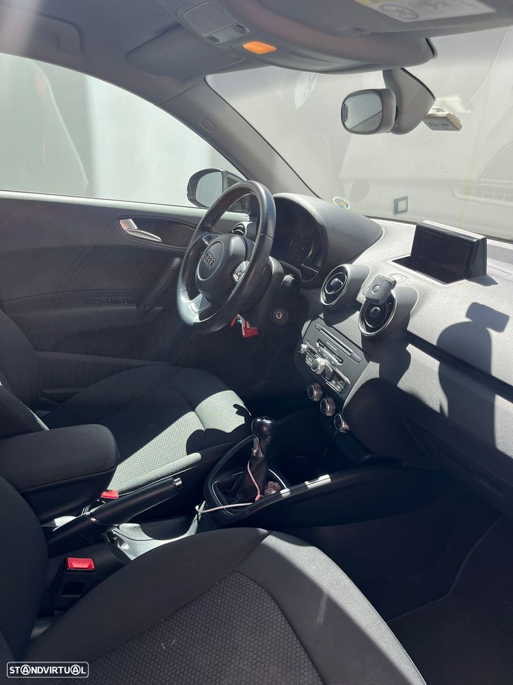 Audi A1 Sportback 1.4 TDI Design - 8