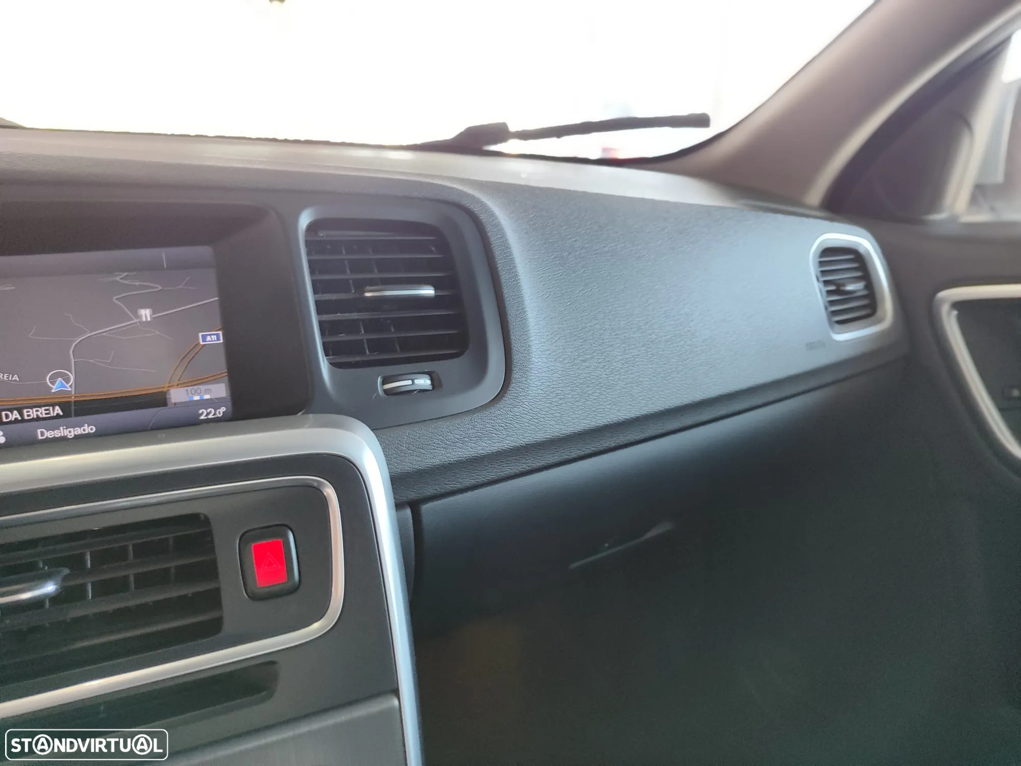 Volvo V60 D3 Geartronic Summum - 34