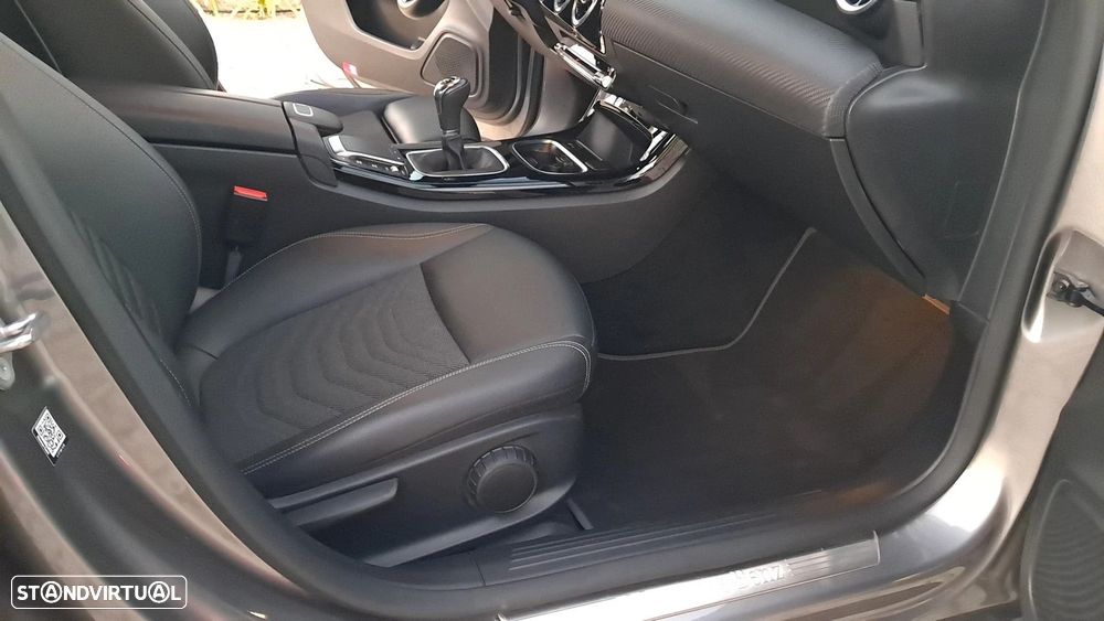 Mercedes-Benz A 180 d Style - 29