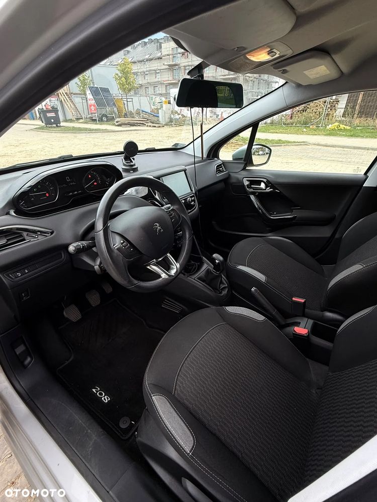 Peugeot 208 1.2 PureTech Active - 14
