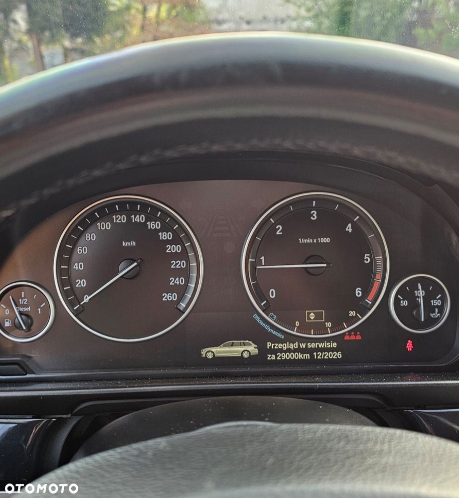 BMW Seria 5 - 30