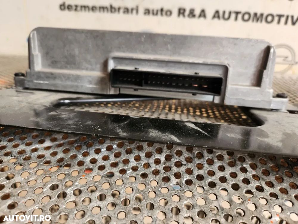 Amplificator Audio Audi A4 B8 A5 Cod 8TA - 4