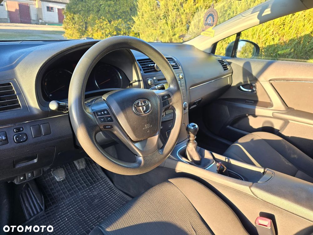 Toyota Avensis 2.0 D-4D Luna - 9