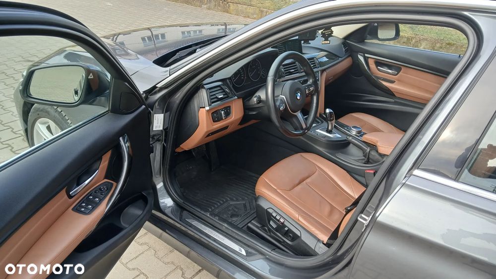 BMW Seria 3 330d Sport-Aut Luxury Line - 18