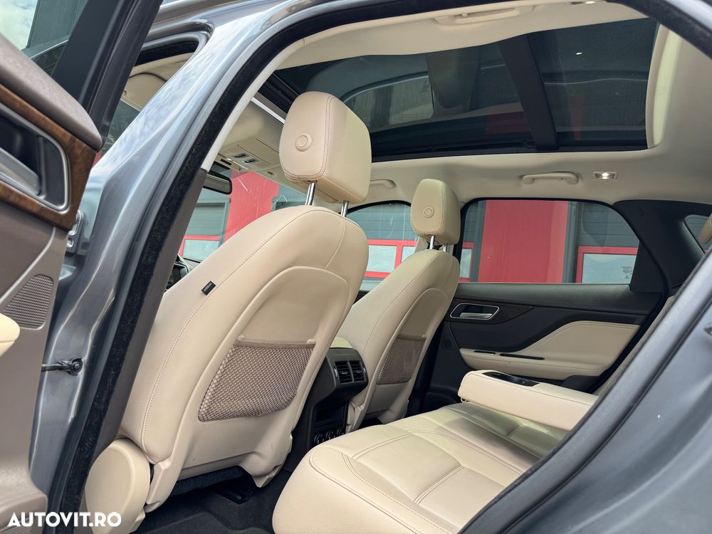 Jaguar F-Pace 20d AWD Aut. Prestige - 6