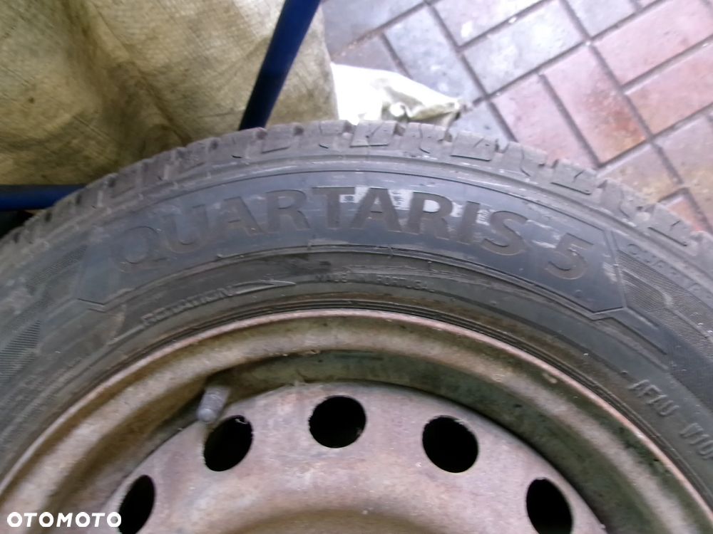 KOŁA FELGI OPONY BARUM ZIMA TOYOTA YARIS 165/70/14 4x100 KOMPL - 2
