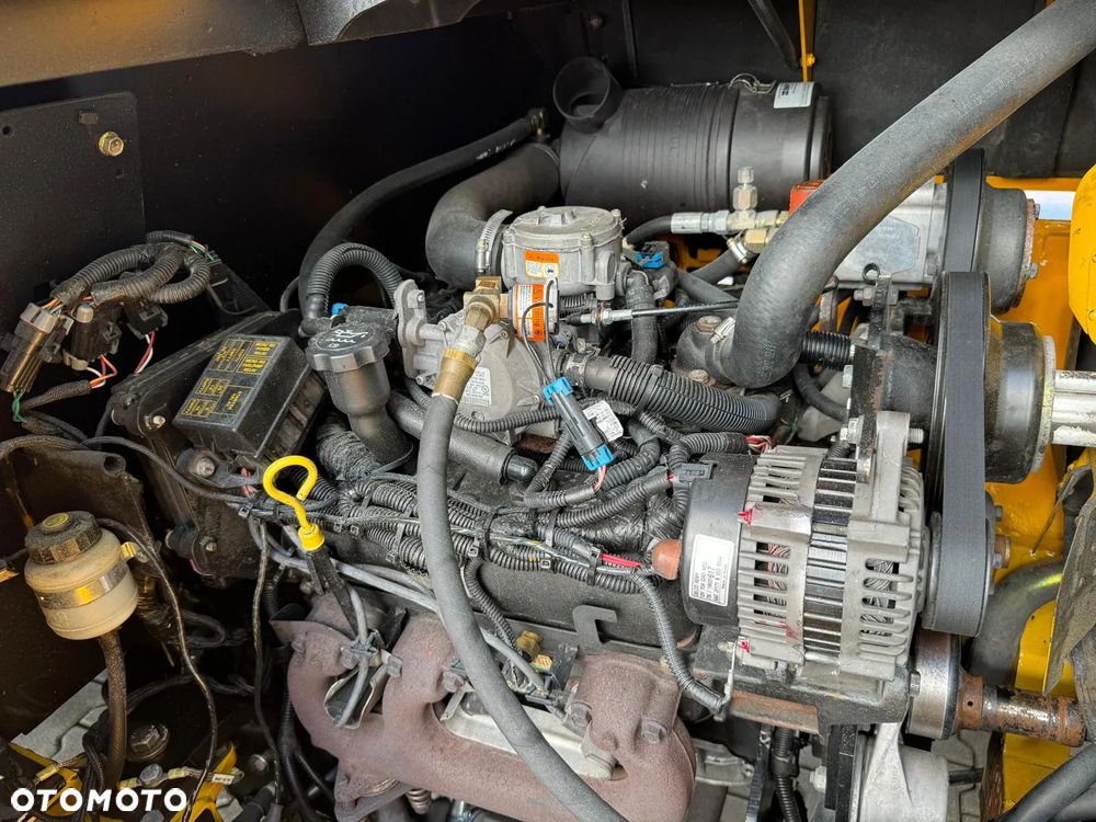 Hyster Yale GLP70 udzwig 7000 kg /Pozycjoner + przesuw /Kabina pełna / - 12