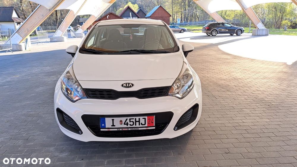 Kia Rio 1.2 Attract - 12