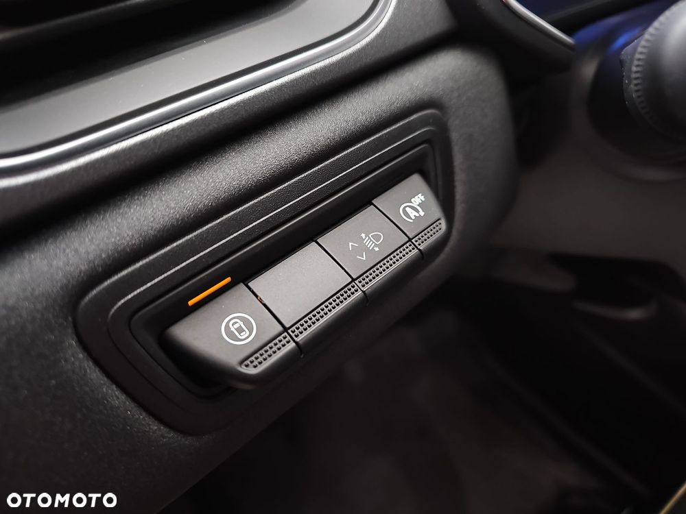 Renault Captur 1.3 TCe mHEV Techno EDC - 12