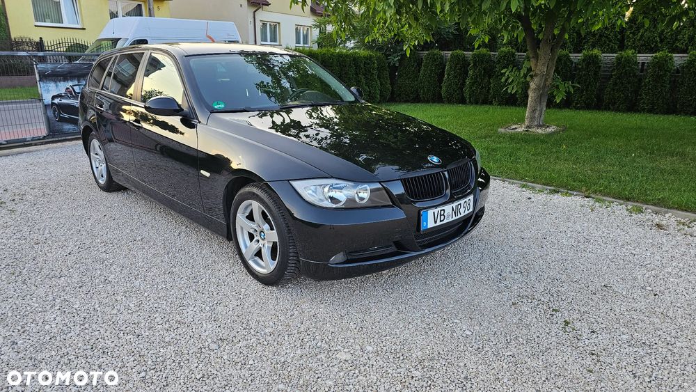 BMW Seria 3 318i Edition Lifestyle - 2