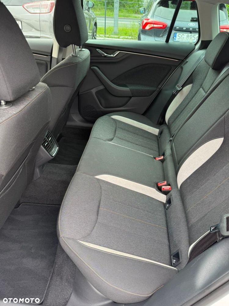 Skoda Scala 1.5 TSI Selection DSG - 28