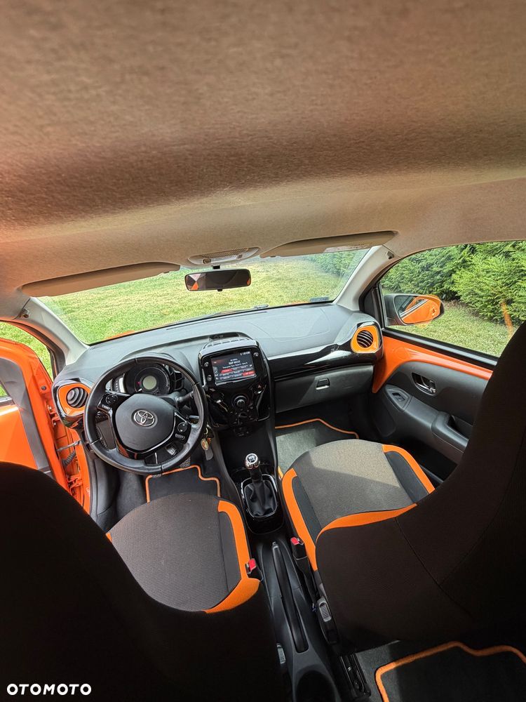 Toyota Aygo 1.0 VVT-i Black Edition - 8