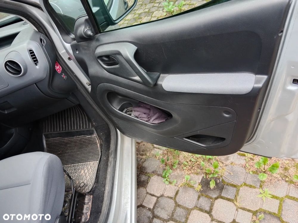 Citroën Berlingo - 32