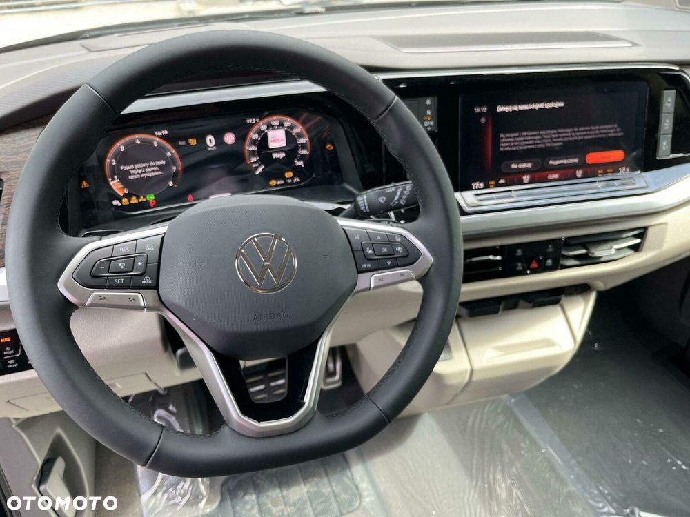 Volkswagen Multivan - 10