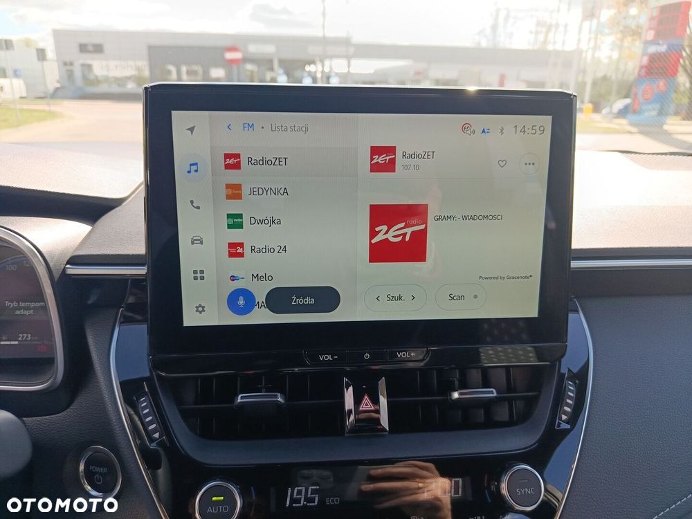 Toyota Corolla 1.8 Hybrid Comfort - 19