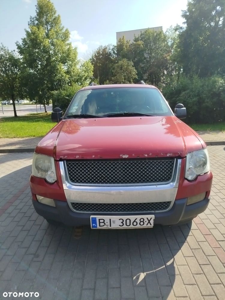 Ford Explorer 4.0 AWD - 9