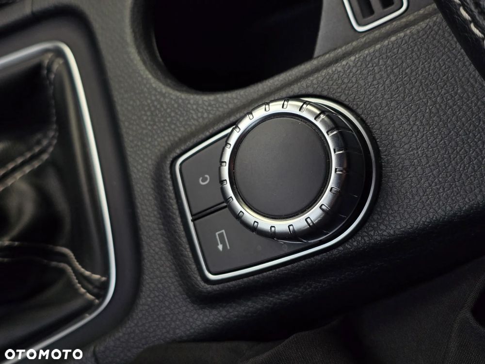 Mercedes-Benz Klasa A 180 CDI AMG Line - 30