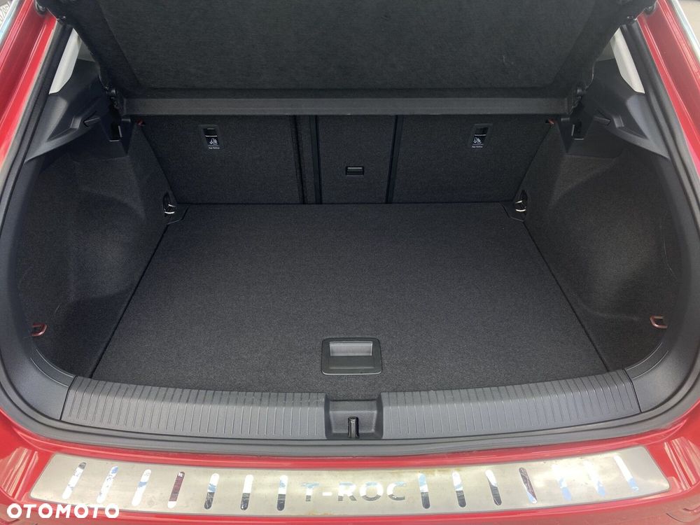 Volkswagen T-Roc 1.5 TSI Life - 24