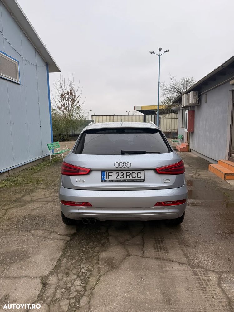 Audi Q3 2.0 TDI Quattro S-Tronic - 6