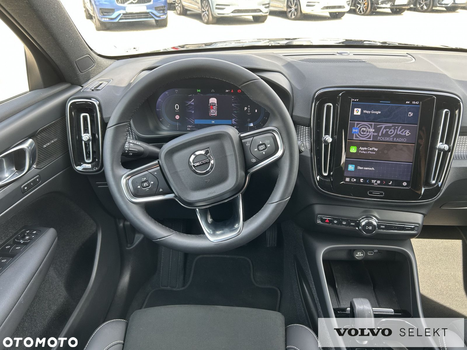 Volvo XC 40 - 33