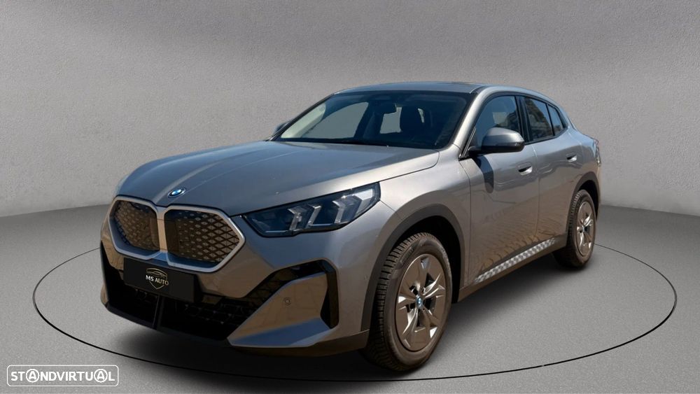 BMW iX2 eDrive20 - 3