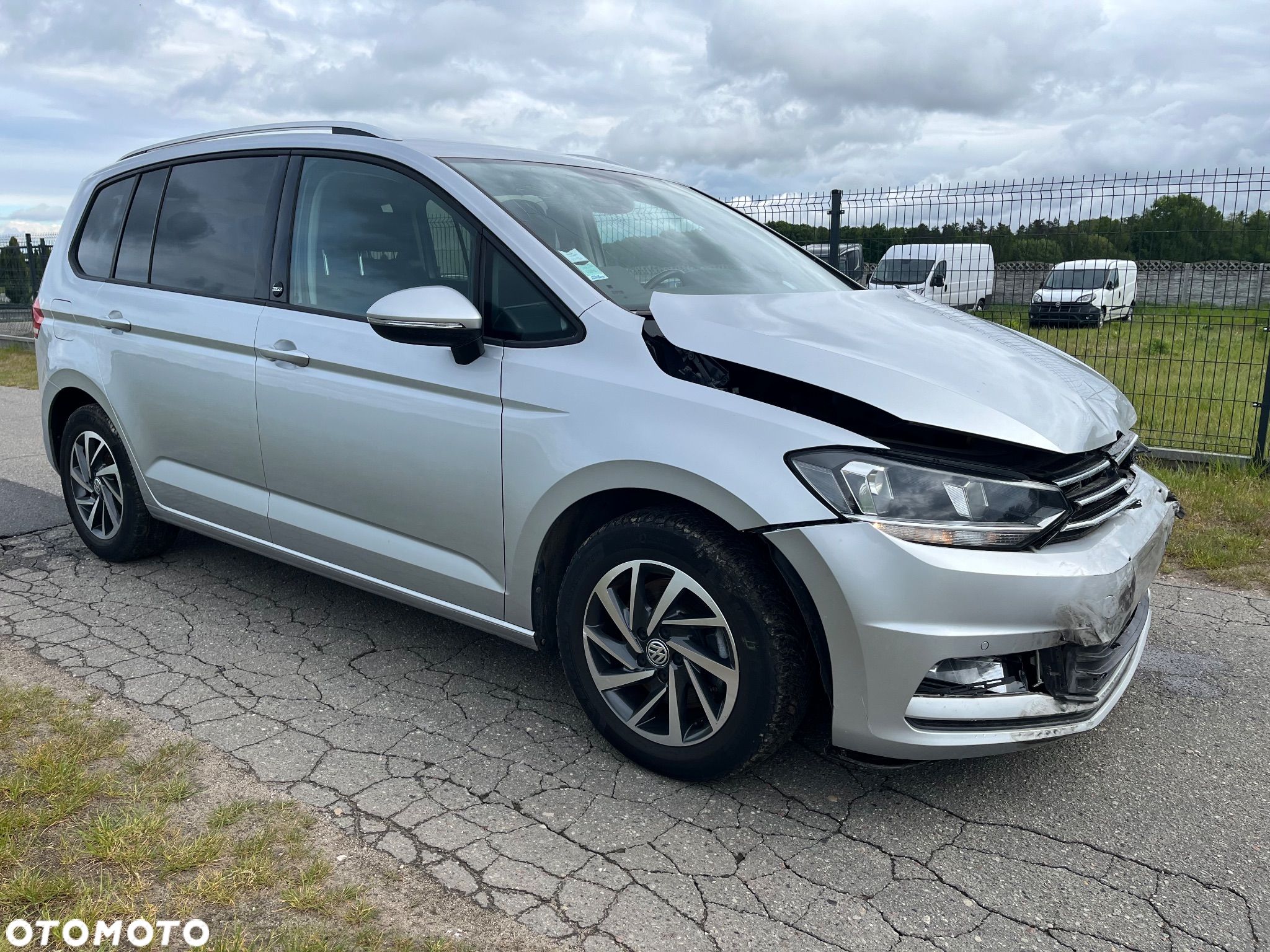 Volkswagen Touran 1.6 TDI SCR (BlueMotion Technology) SOUND - 1