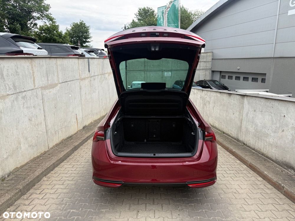 Skoda Octavia 1.5 TSI mHEV Sportline DSG - 9