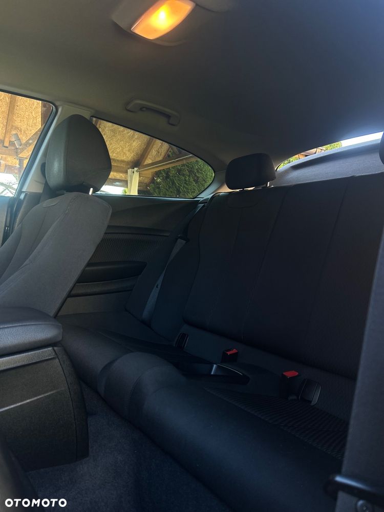 BMW Seria 1 116d - 11