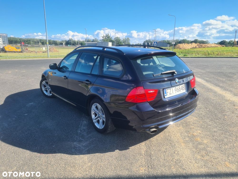 BMW Seria 3 - 1