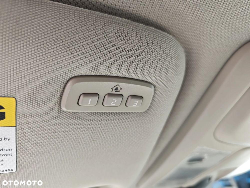 Volvo XC 90 2.5T Automatik Comfort - 19