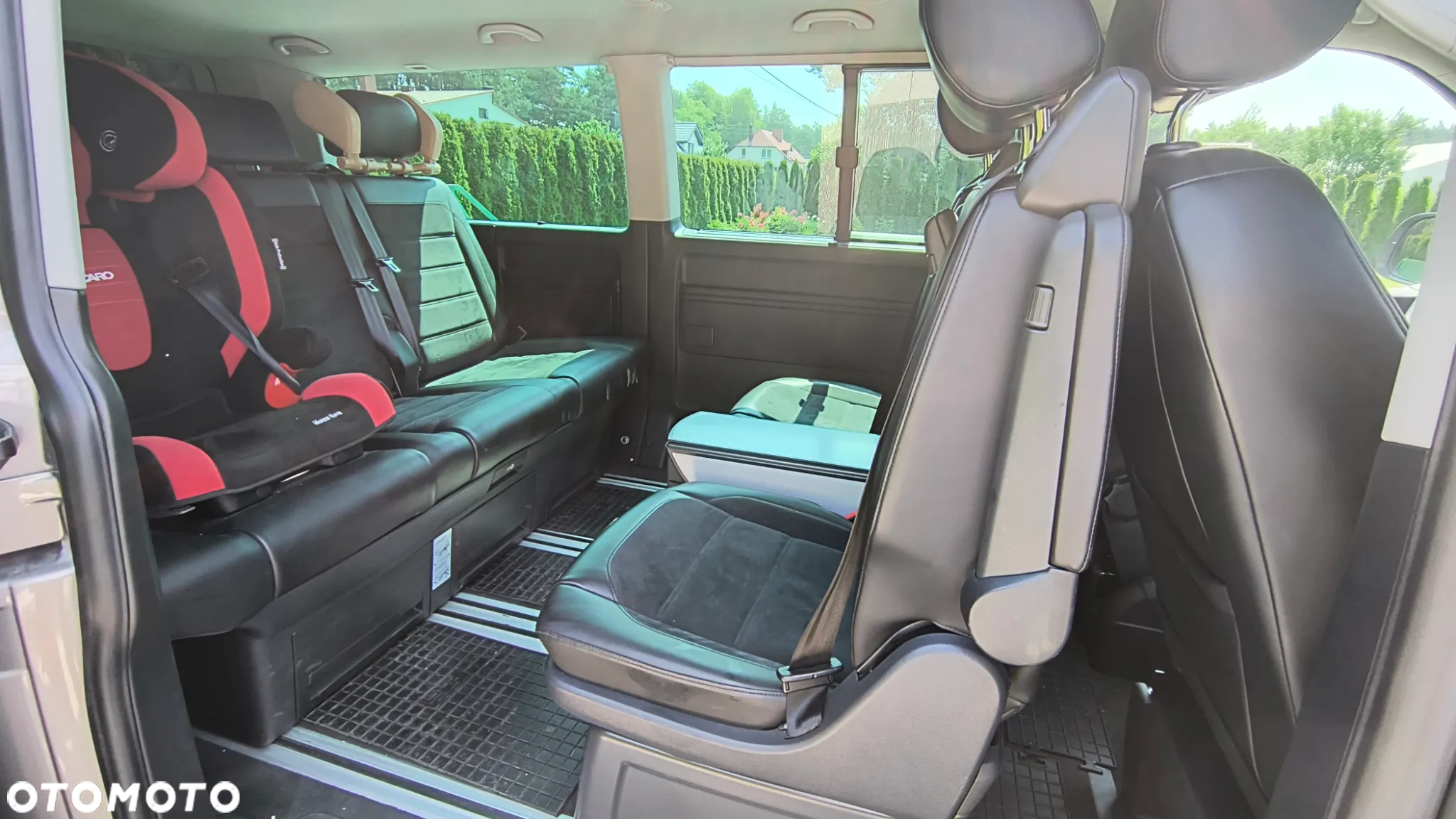 Volkswagen Multivan 2.0 BiTDI L2 Comfortline DSG - 6