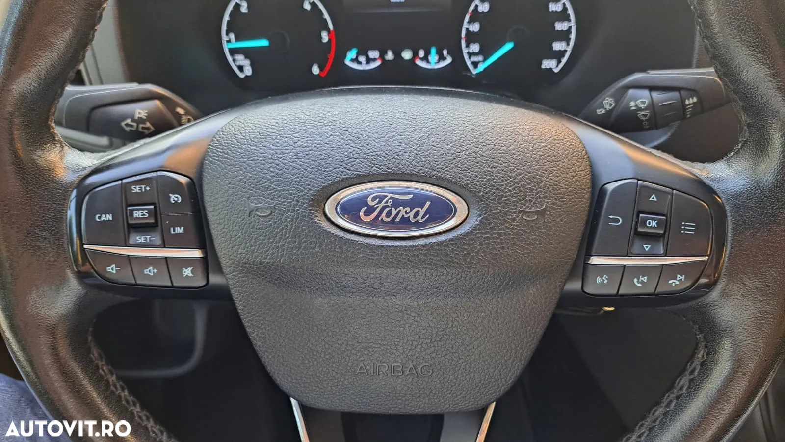 Ford Transit - 26