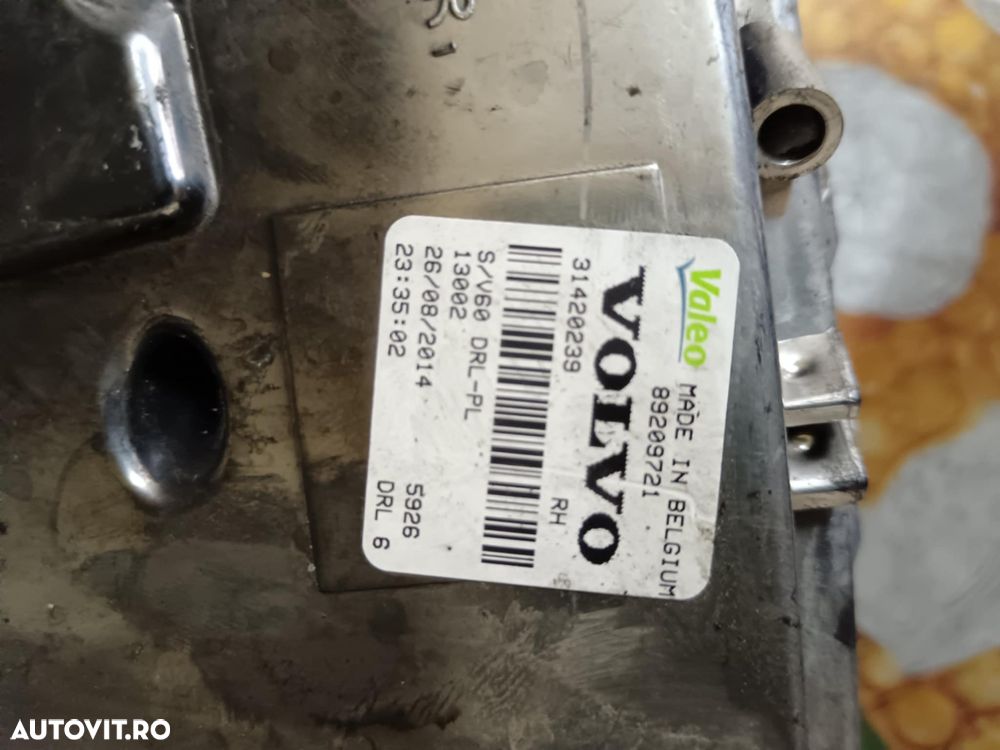DRL / DAYLIGHT STANGA/ DREAPTA FARA GRILA VOLVO S60 , V60 AN 2014 31420238, 31420239 - 3