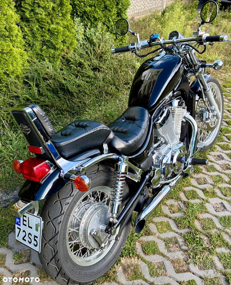 Suzuki Intruder - 2