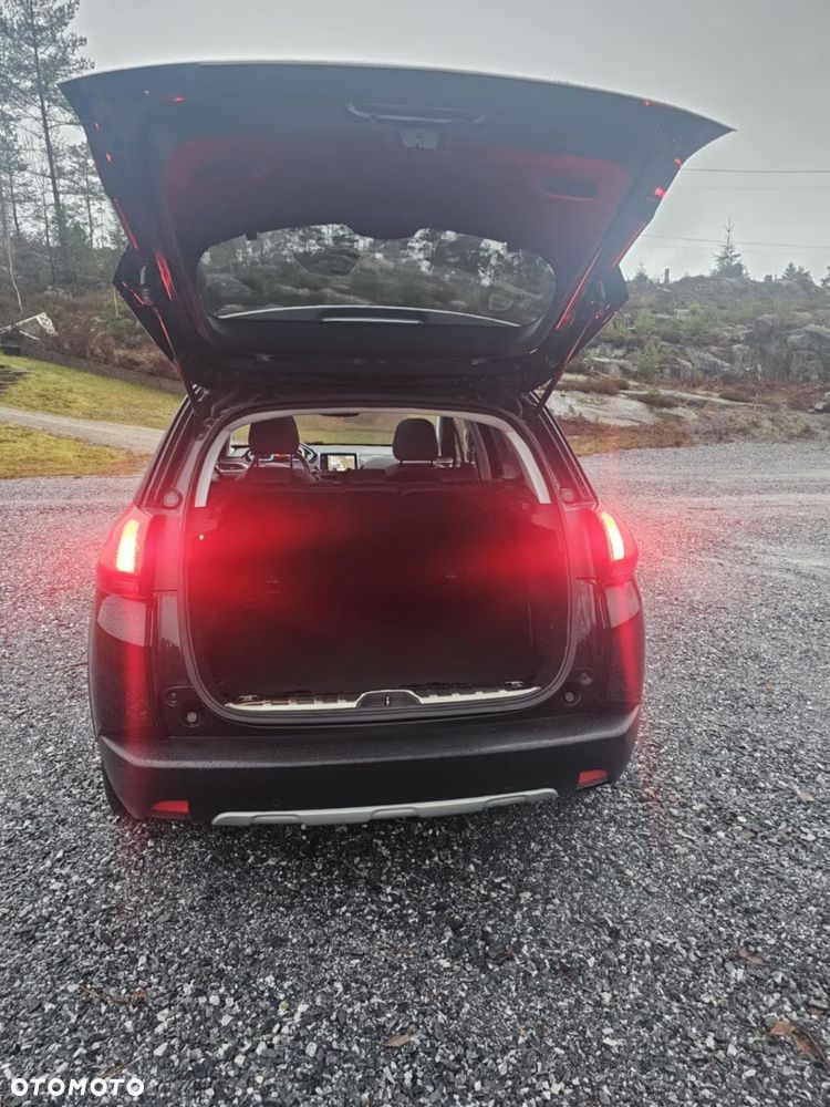 Peugeot 2008 PureTech 110 GPF Stop&Start EAT6 Allure - 10