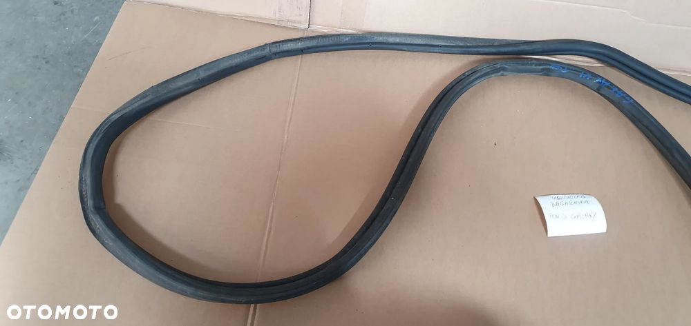 Uszczelka klapy bagażnika Ford Galaxy MK1 - 4