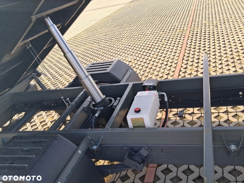 Iveco Iveco Daily 35c17 3.0 HPI 170KM !!! *HAK* 160tyś km !! Nowa wywrotka 3-stronna - 21