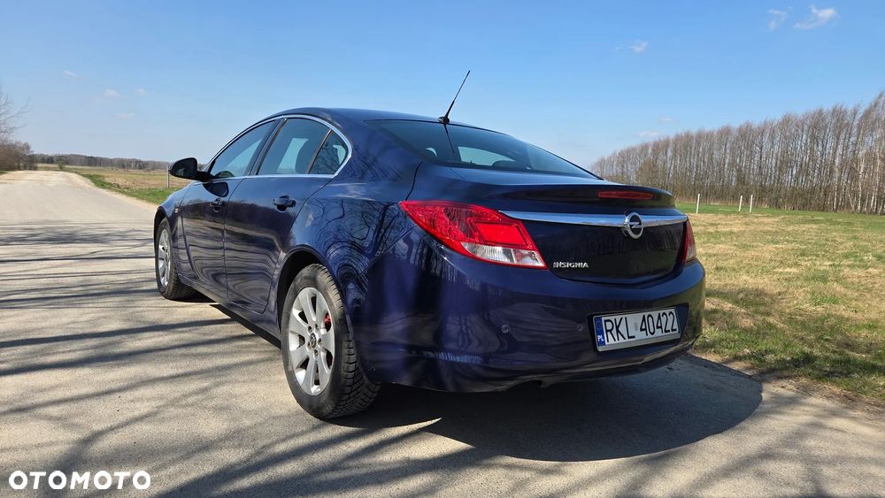 Opel Insignia 1.8 - 4