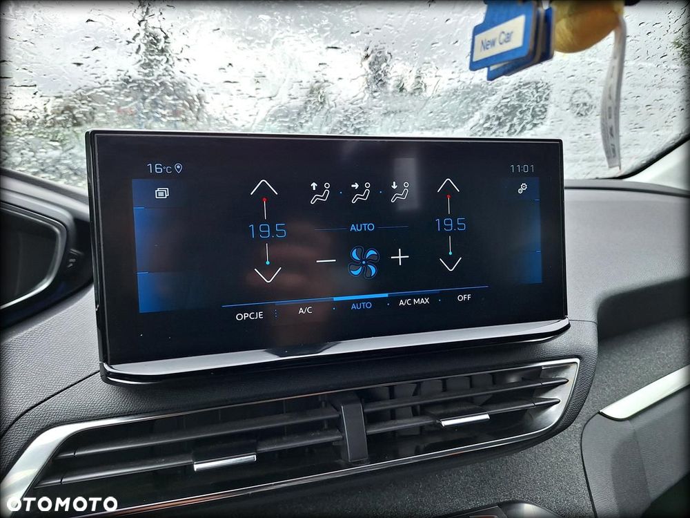Peugeot 5008 2.0 BlueHDi Road Trip S&S EAT8 - 32