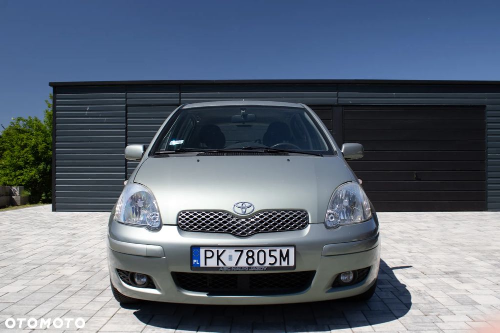 Toyota Yaris 1.3 Sol - 2