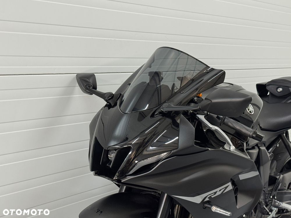 Yamaha R7 - 26