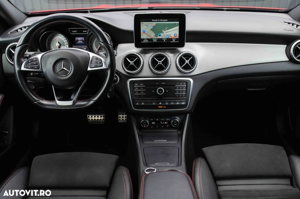 Mercedes-Benz GLA 220 CDI 4MATIC 7G-DCT AMG Line - 25